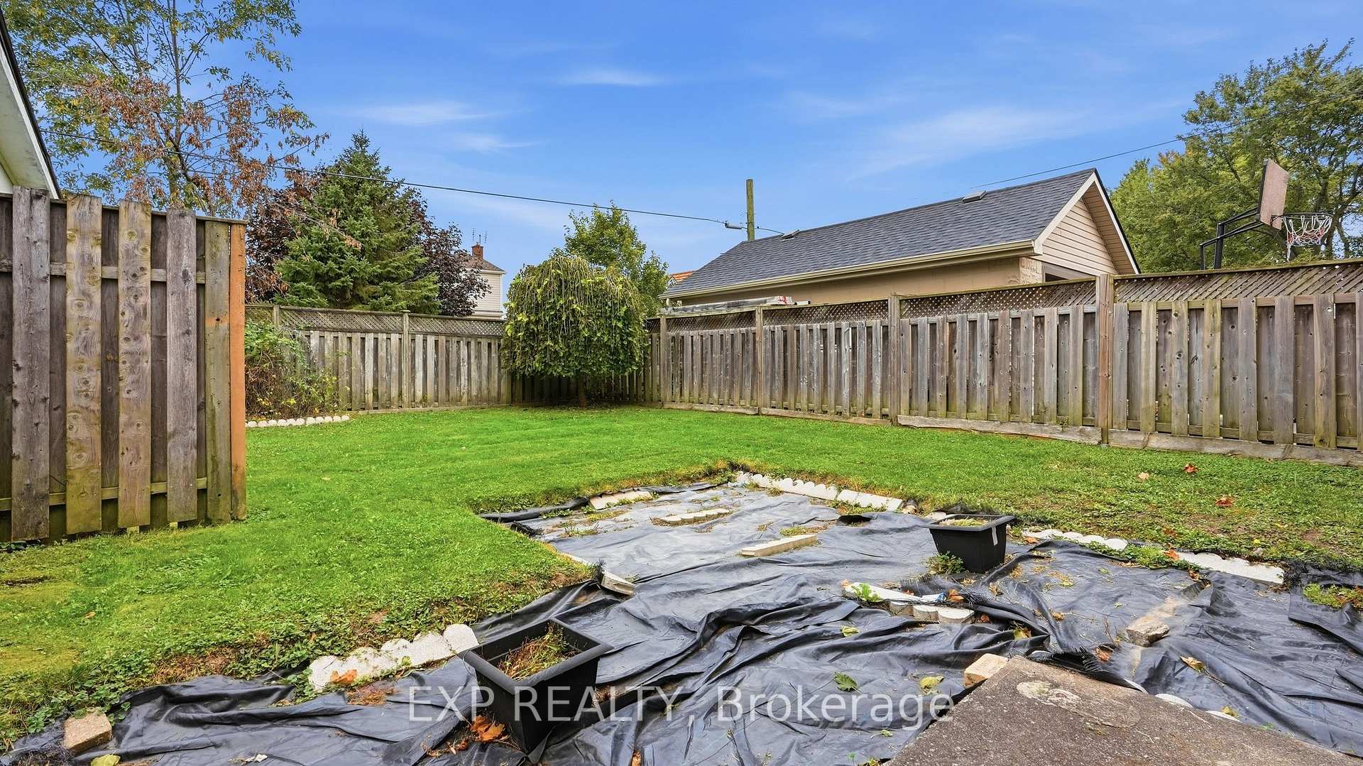 Photo 28 of 63 Lyons Avenue, Welland, Lincoln/Crowland — HOMEH