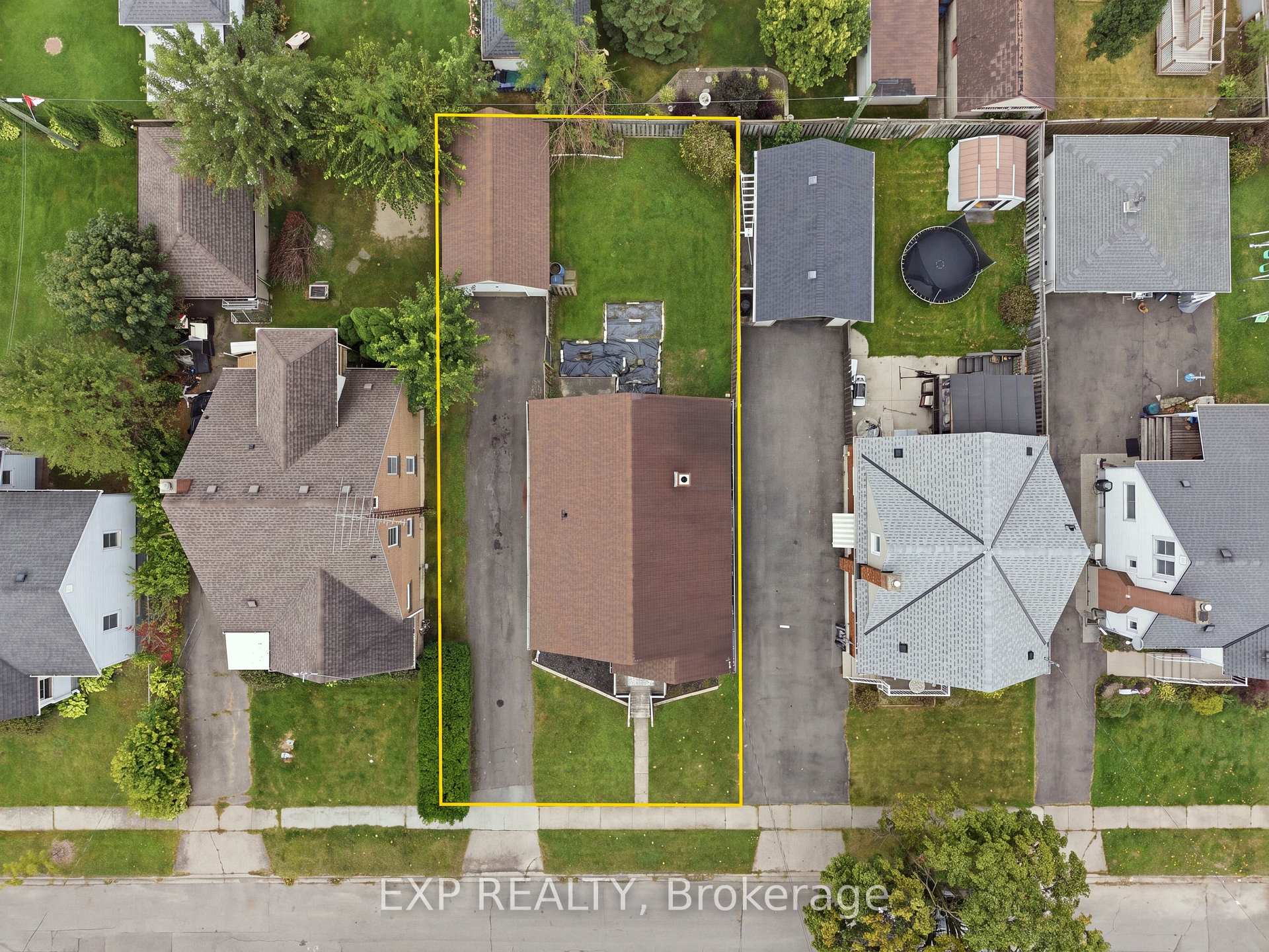 Photo 30 of 63 Lyons Avenue, Welland, Lincoln/Crowland — HOMEH