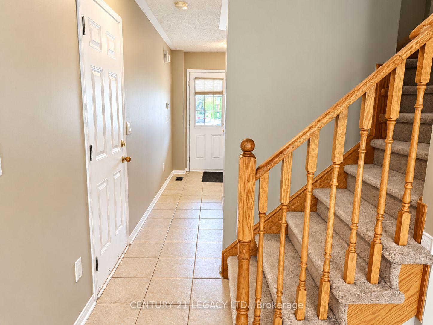 Photo 6 of 3317 Mikalda Road, Burlington, Alton — HOMEH