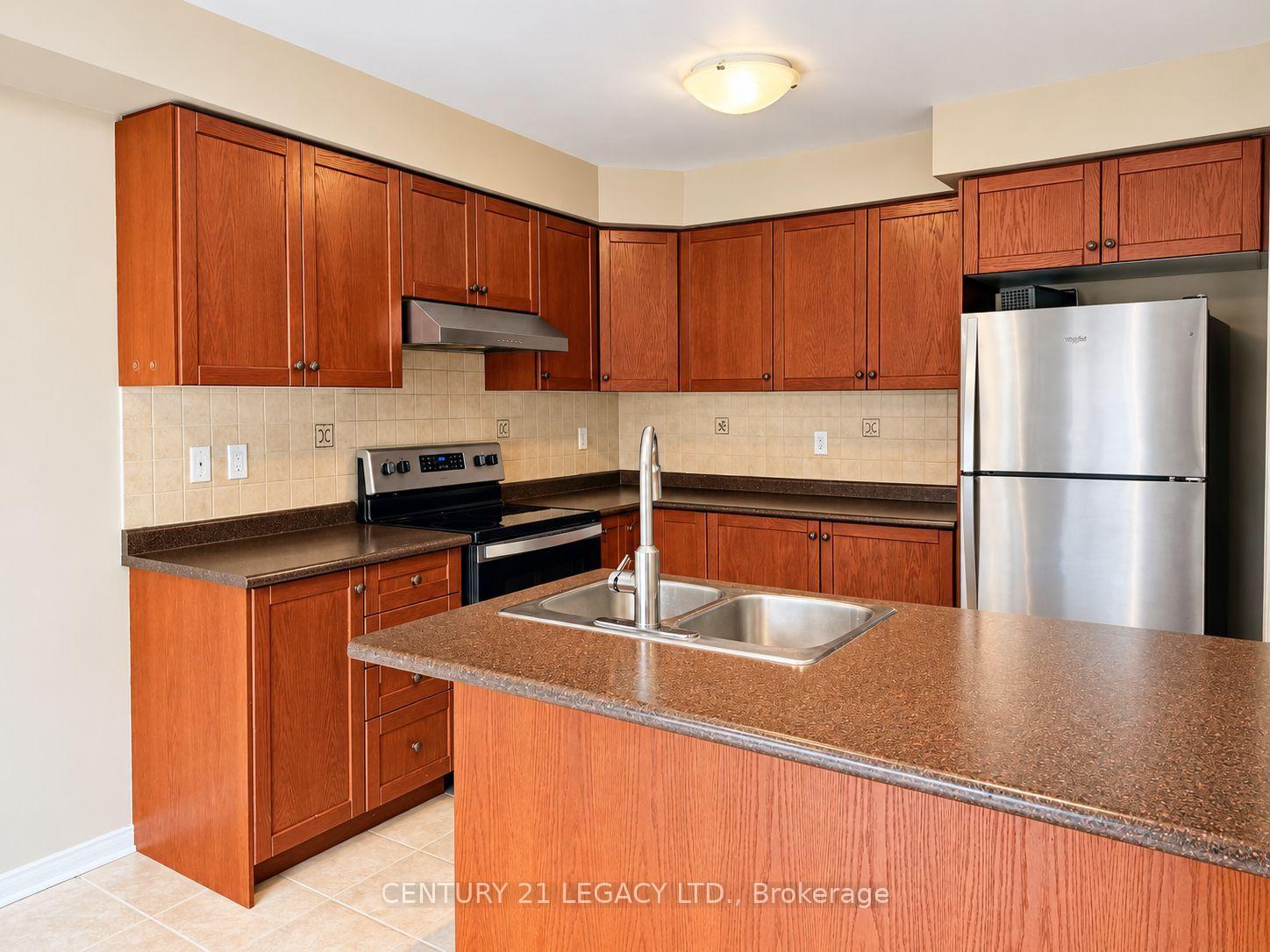 Photo 8 of 3317 Mikalda Road, Burlington, Alton — HOMEH