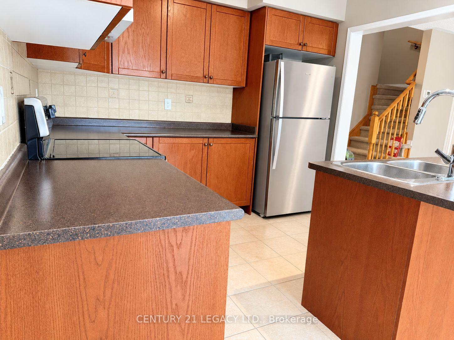 Photo 11 of 3317 Mikalda Road, Burlington, Alton — HOMEH