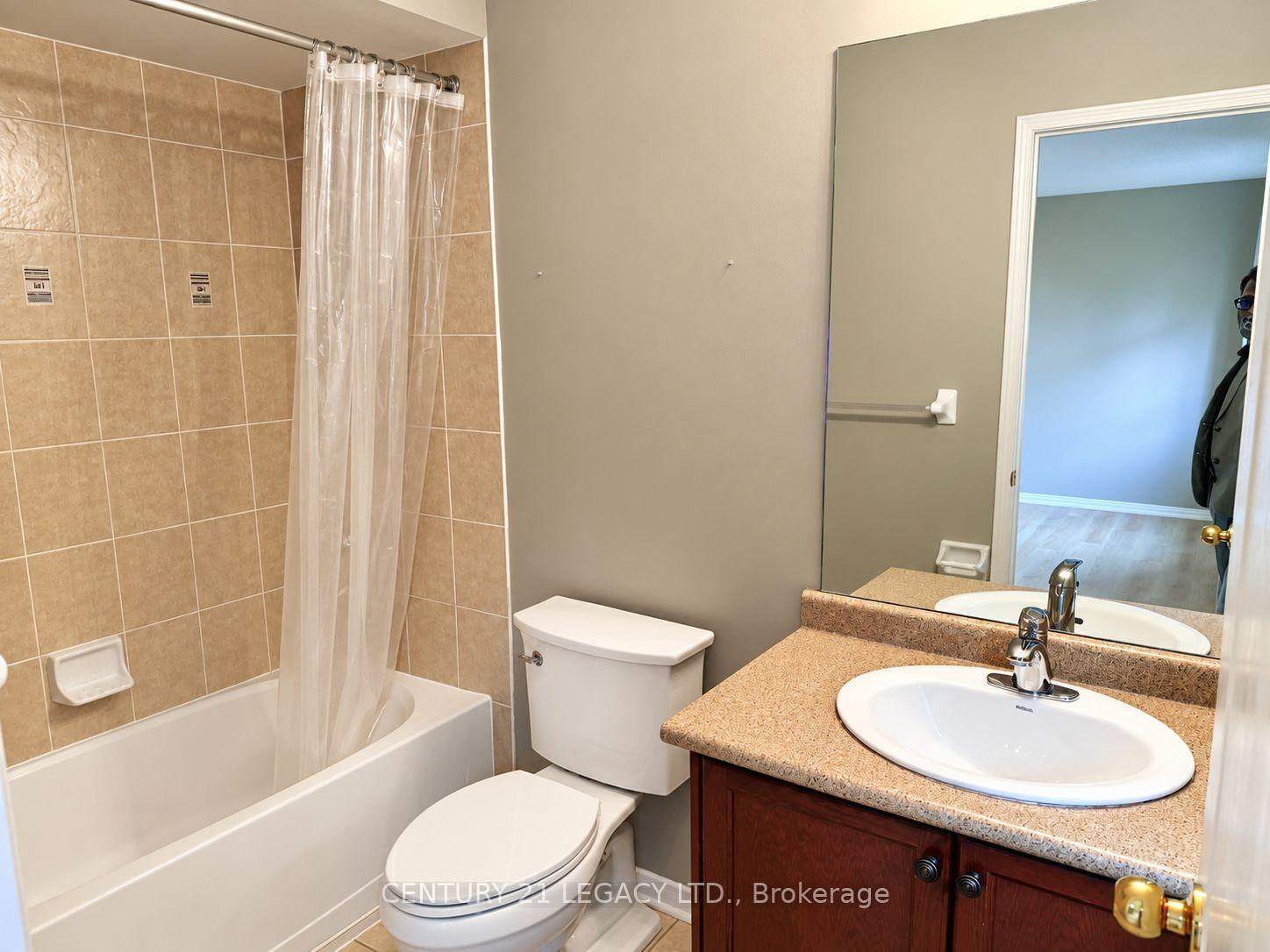 Photo 21 of 3317 Mikalda Road, Burlington, Alton — HOMEH