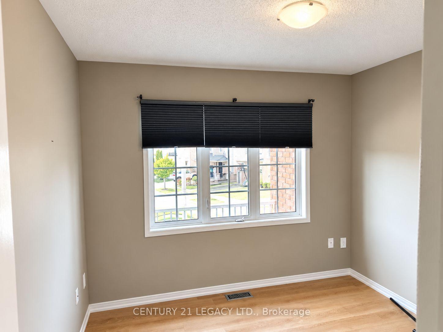 Photo 24 of 3317 Mikalda Road, Burlington, Alton — HOMEH