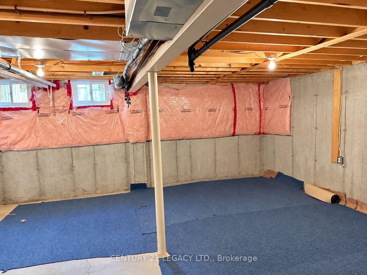 Photo 31 of 3317 Mikalda Road, Burlington, Alton — HOMEH