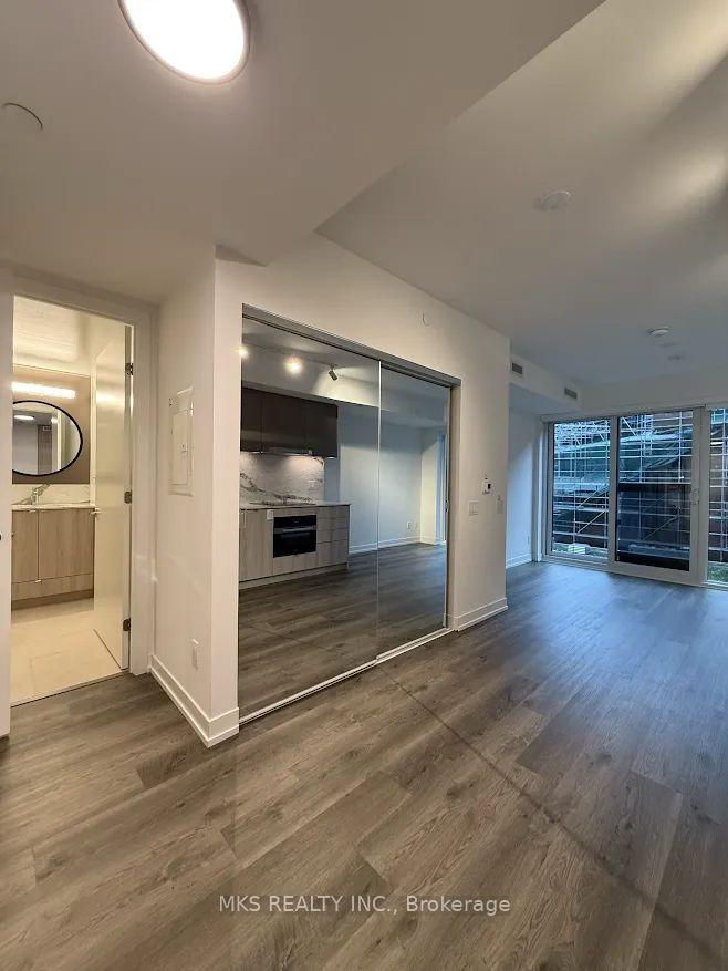 Photo 2 of Unit 507, 771 Yonge Street, Toronto, The Annex — HOMEH