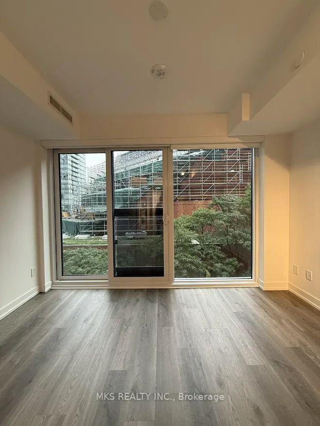 Photo 9 of Unit 507, 771 Yonge Street, Toronto, The Annex — HOMEH