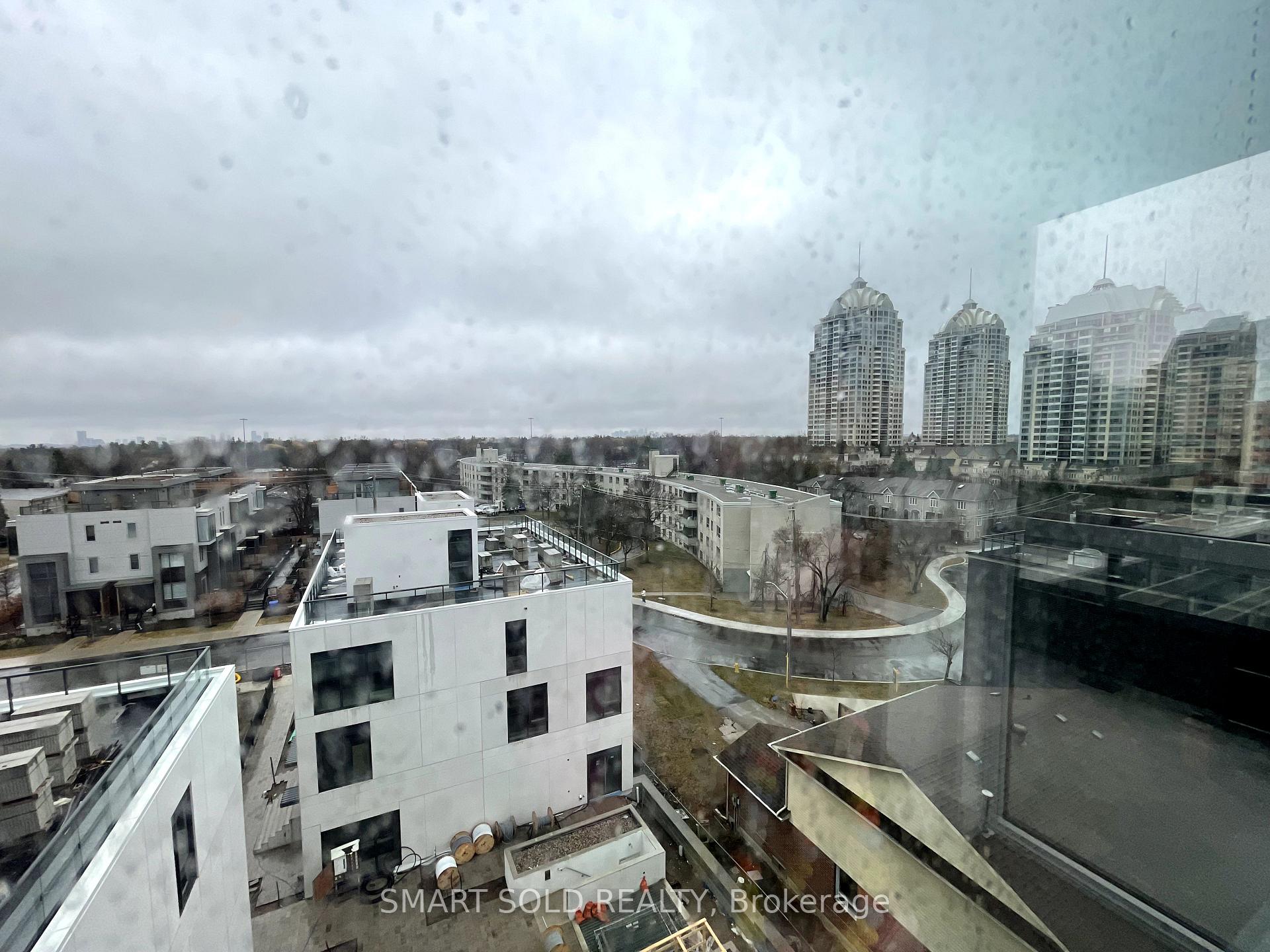 Photo 22 of Unit 610, 6 Greenbriar Road E, North York, Bayview Village — HOMEH