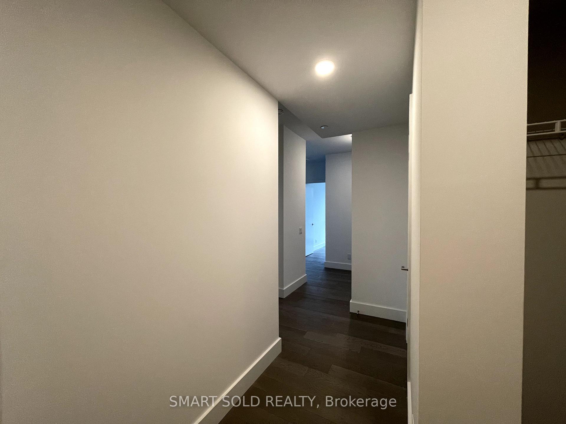 Photo 26 of Unit 610, 6 Greenbriar Road E, North York, Bayview Village — HOMEH