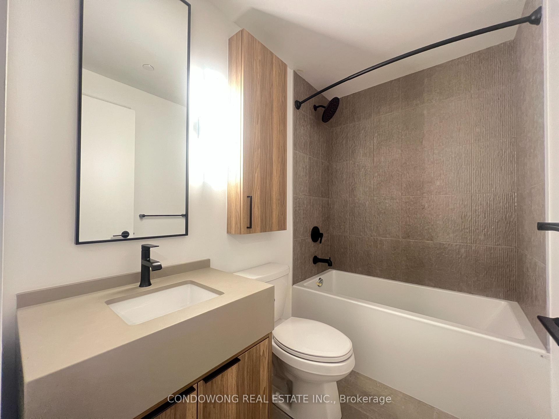 Photo 8 of Unit 720, 91 Montclair Avenue, Toronto, Forest Hill South — HOMEH