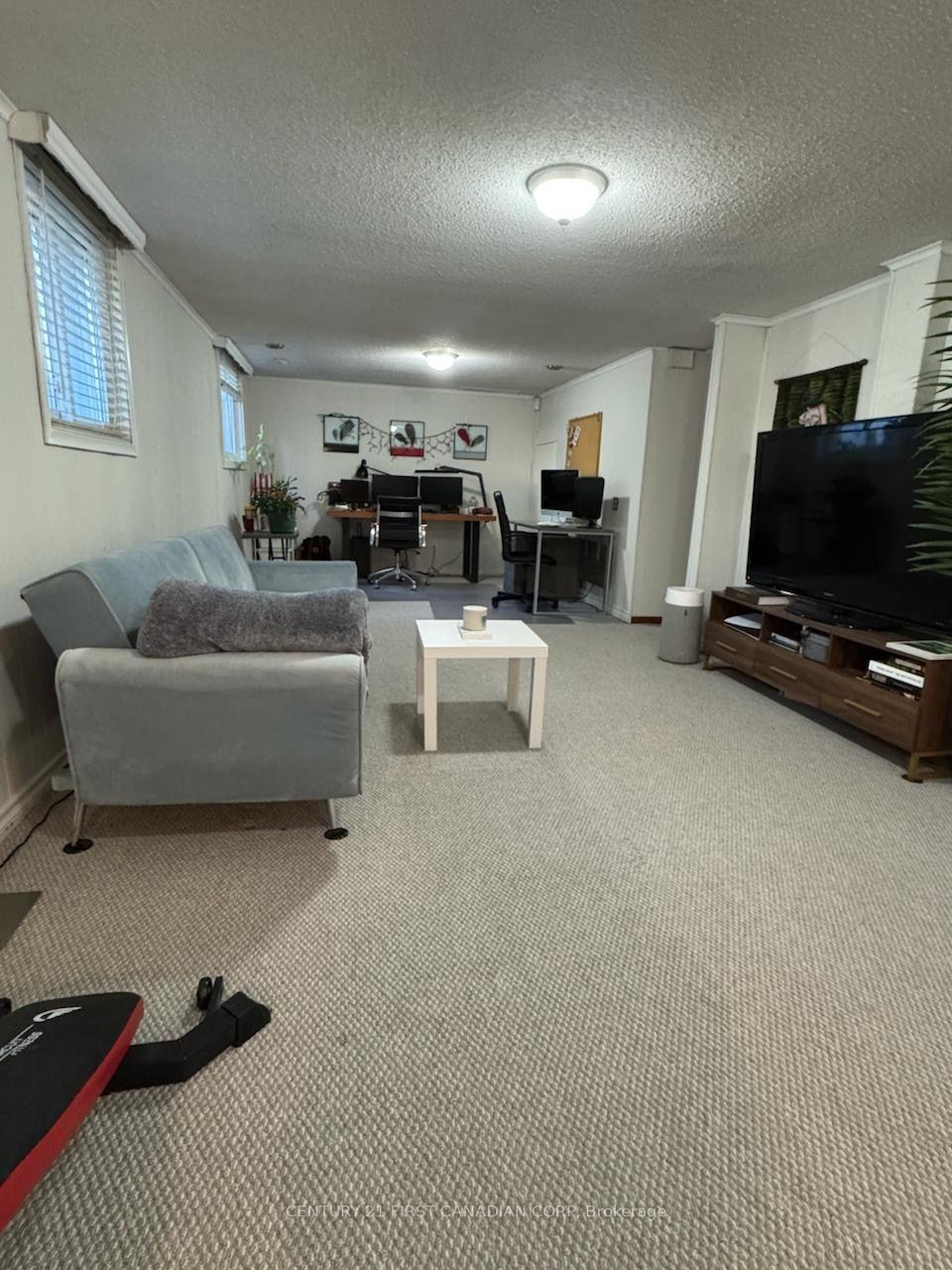 Photo 15 of 749 Dundalk Drive, London, South Q — HOMEH