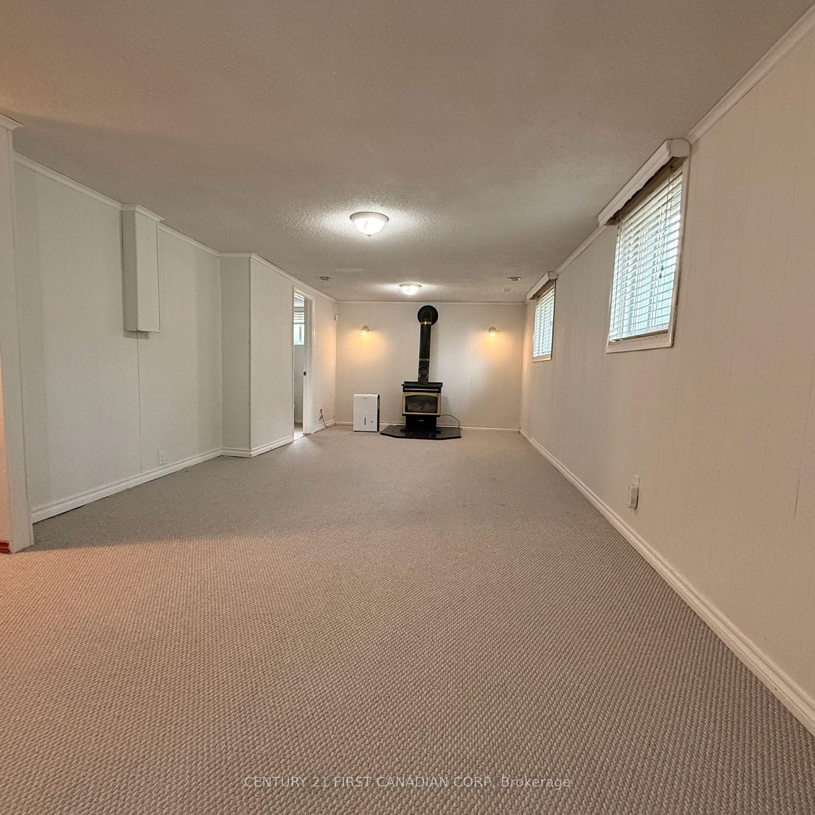 Photo 16 of 749 Dundalk Drive, London, South Q — HOMEH
