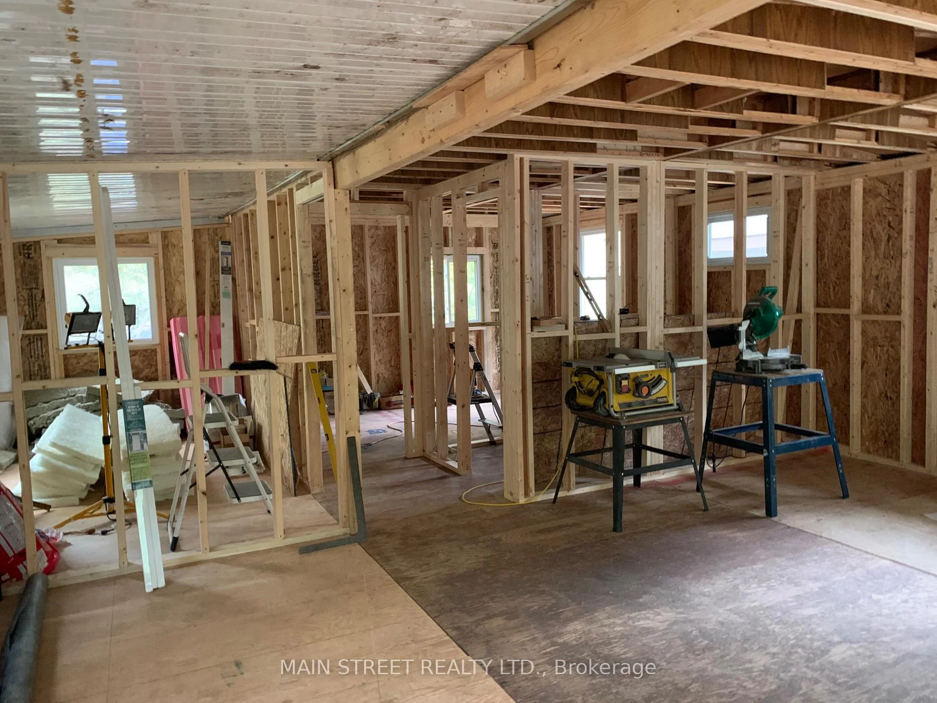 Photo 23 of Unit 22, 1007 Racoon Road, Gravenhurst, Morrison — HOMEH