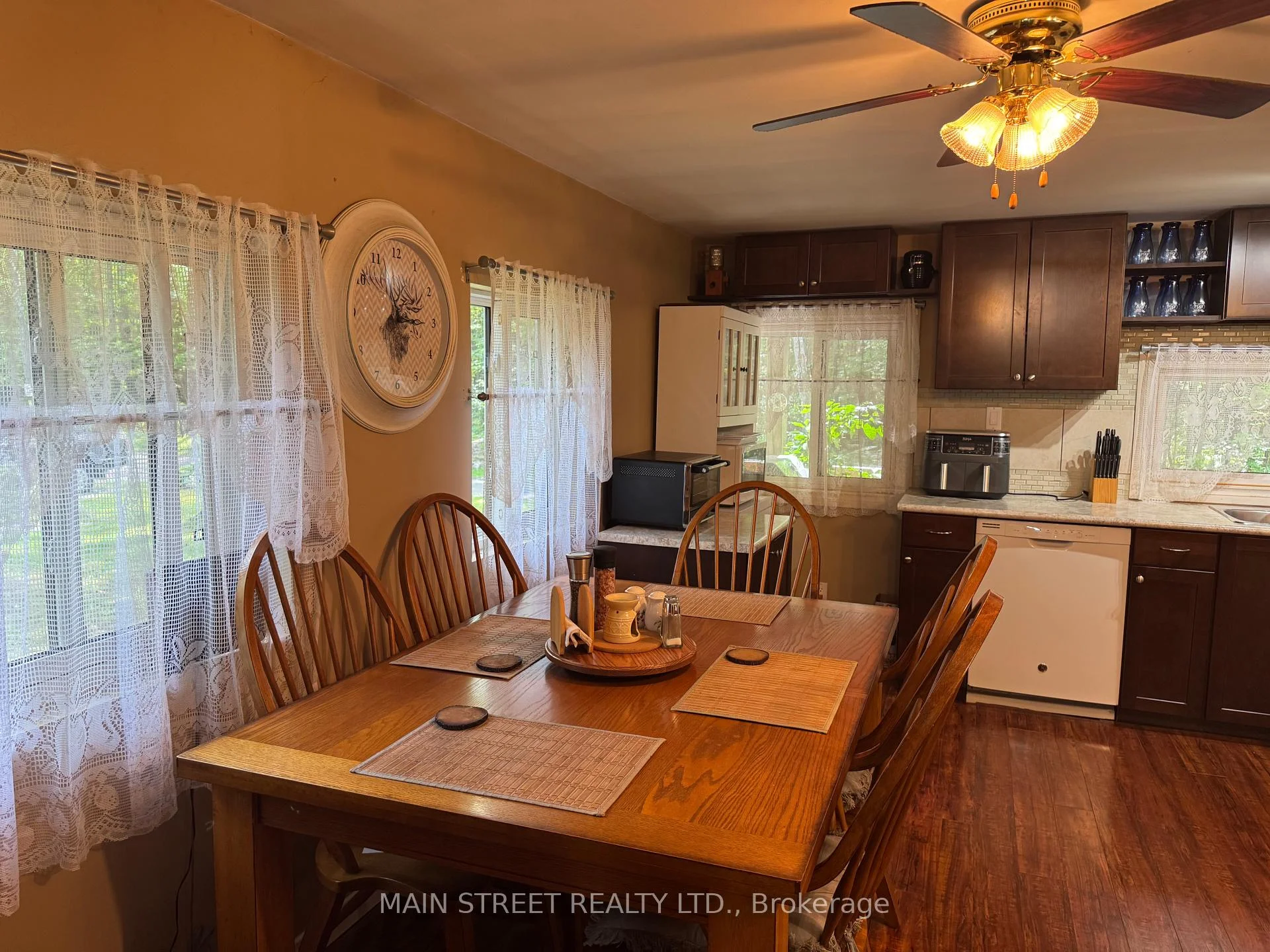 Photo 27 of Unit 22, 1007 Racoon Road, Gravenhurst, Morrison — HOMEH