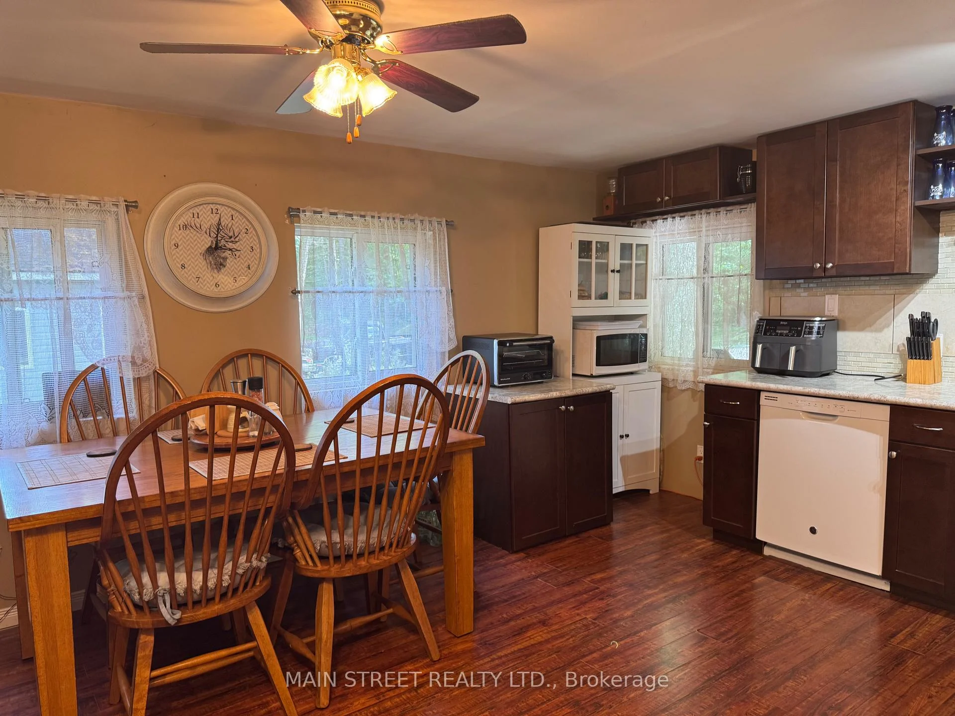 Photo 28 of Unit 22, 1007 Racoon Road, Gravenhurst, Morrison — HOMEH