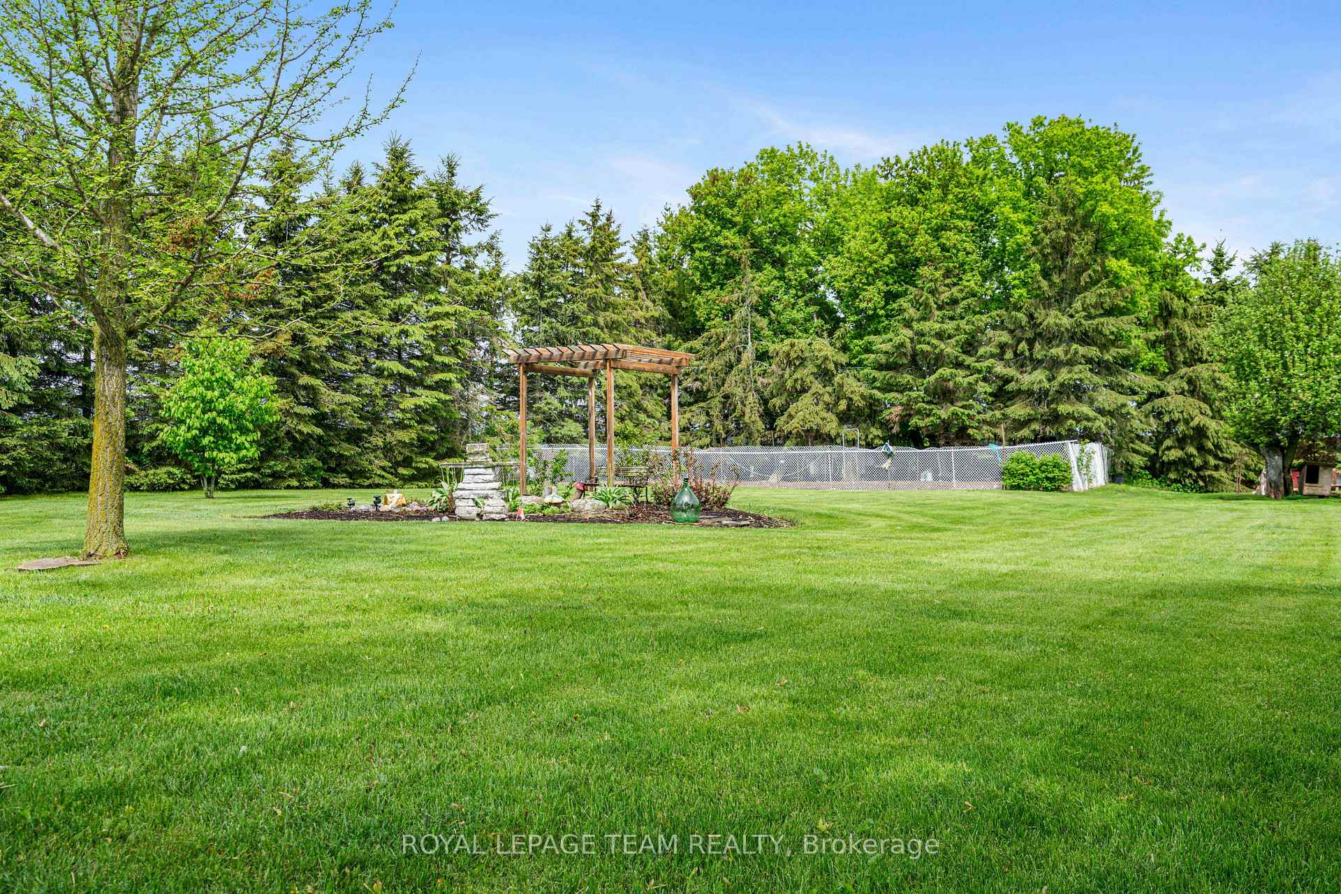 Photo 3 of 13585 County 9 Road, North Dundas, North Dundas (Winchester) Twp — HOMEH