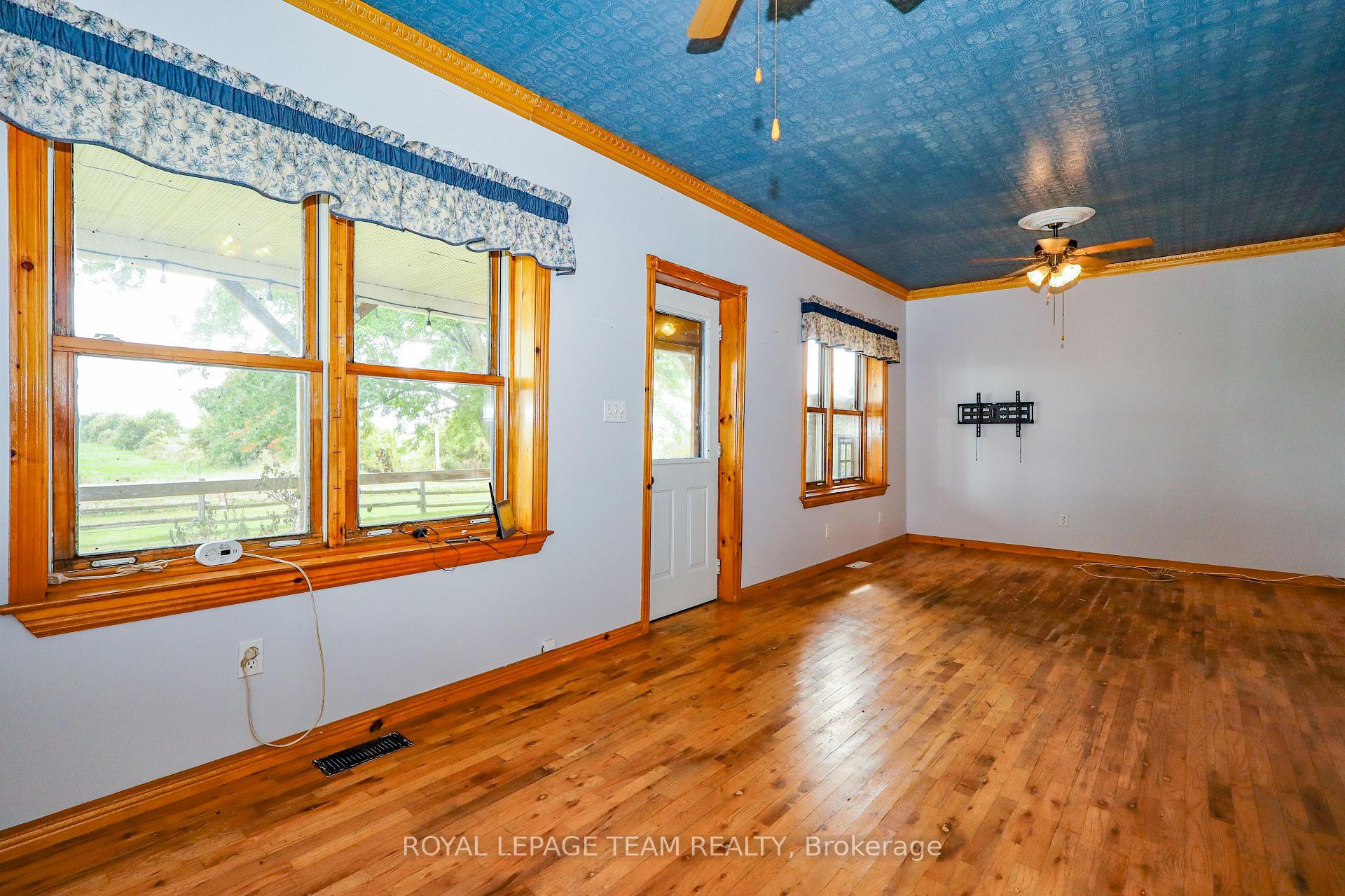 Photo 10 of 13585 County 9 Road, North Dundas, North Dundas (Winchester) Twp — HOMEH