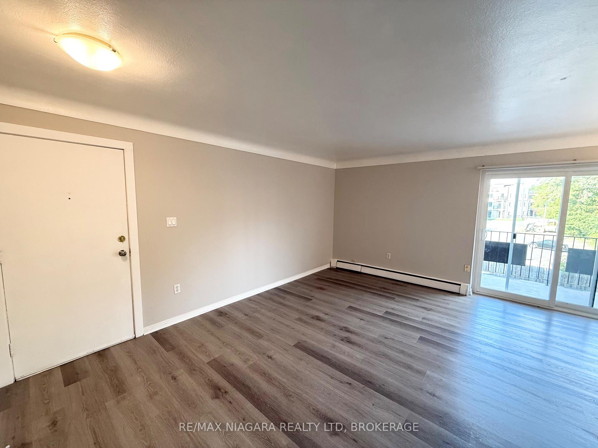 Photo 28 of Unit 8, 286 Vine Street, St. Catharines, Carlton/Bunting — HOMEH