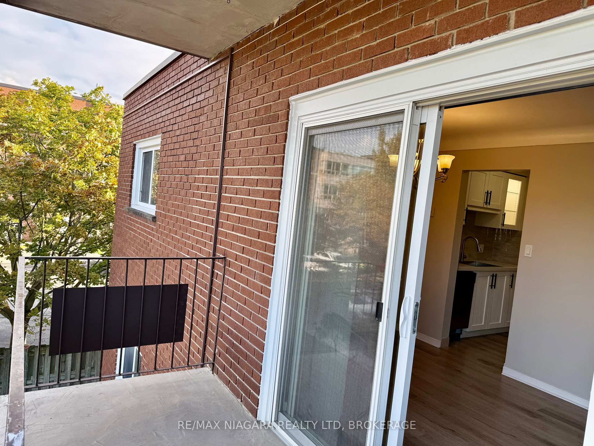 Photo 32 of Unit 8, 286 Vine Street, St. Catharines, Carlton/Bunting — HOMEH