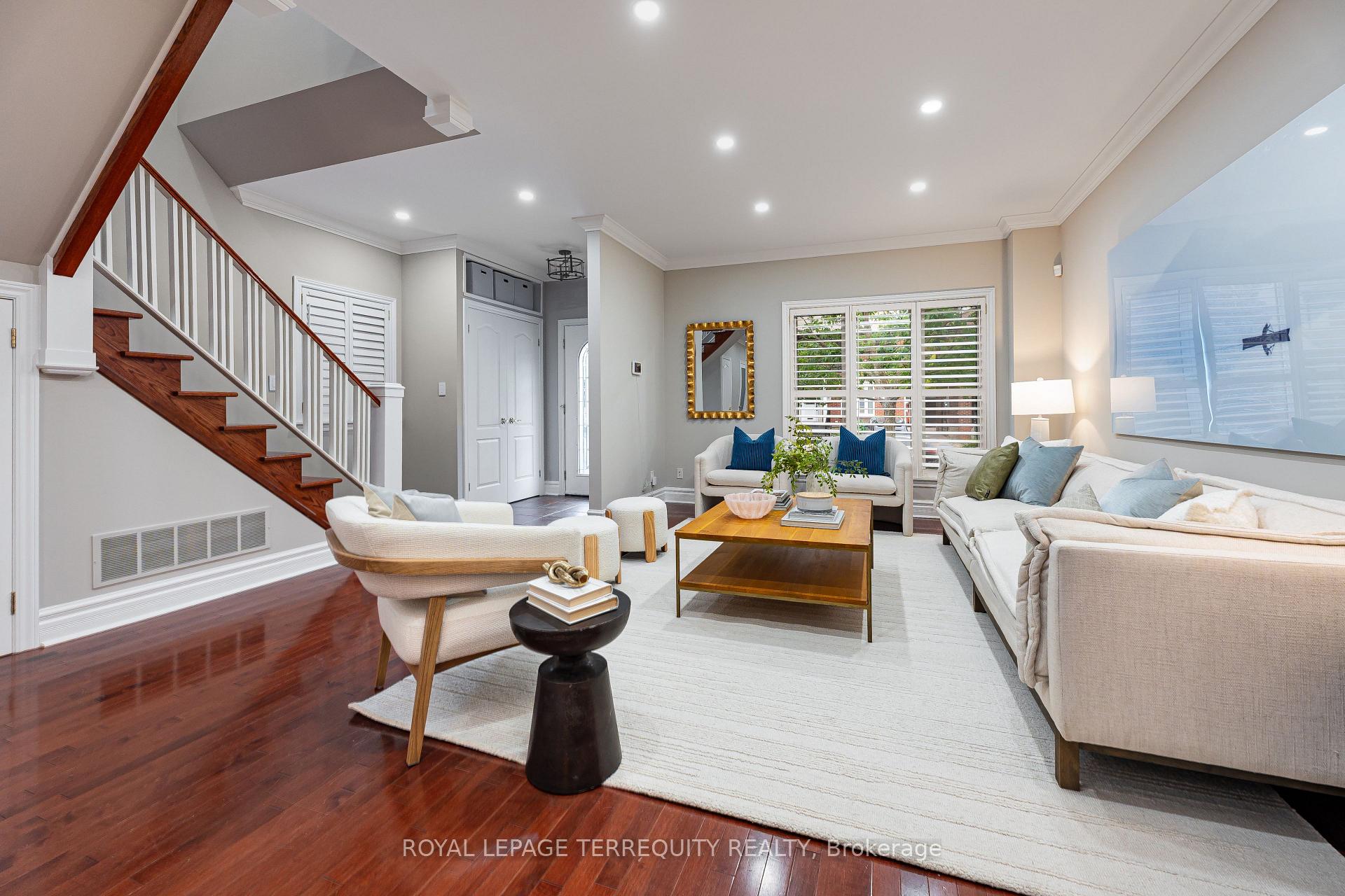 Photo 8 of 263 Windermere Avenue, Toronto, High Park-Swansea — HOMEH
