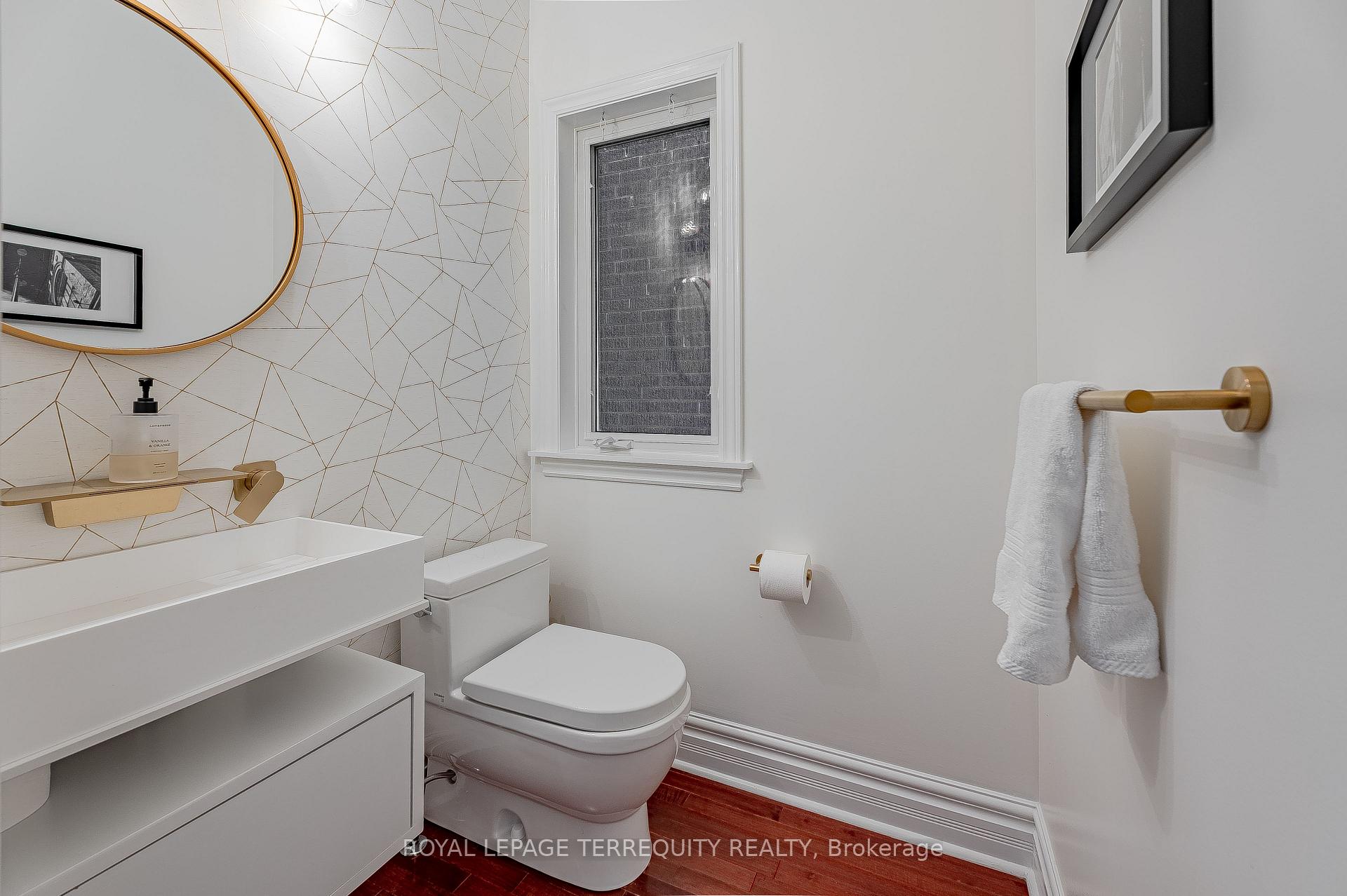 Photo 9 of 263 Windermere Avenue, Toronto, High Park-Swansea — HOMEH