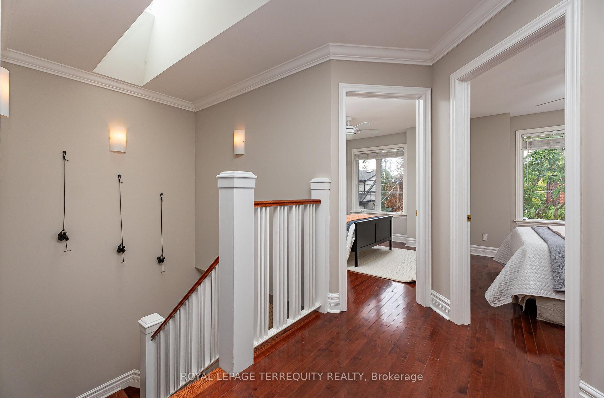 Photo 25 of 263 Windermere Avenue, Toronto, High Park-Swansea — HOMEH