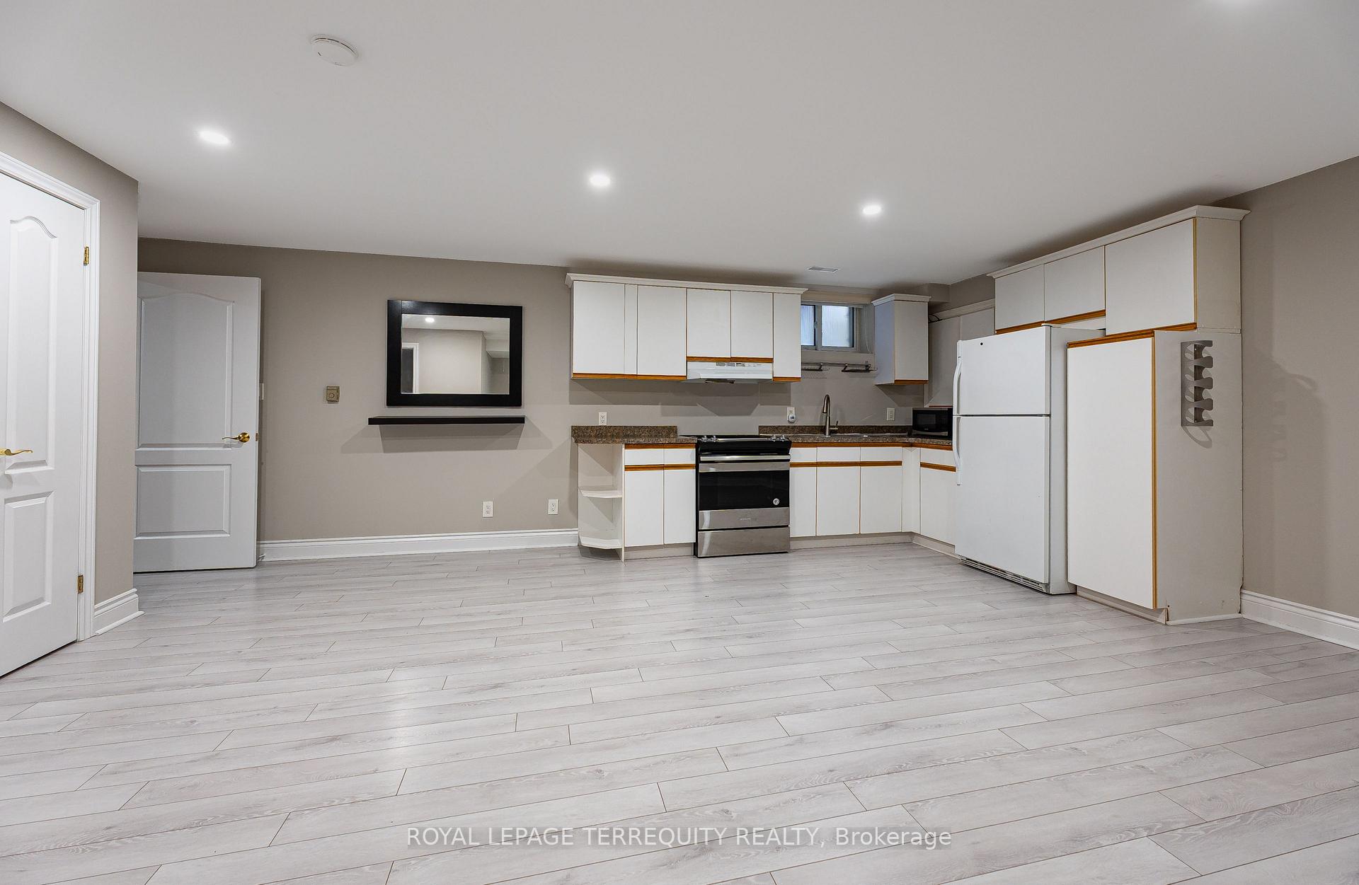 Photo 31 of 263 Windermere Avenue, Toronto, High Park-Swansea — HOMEH