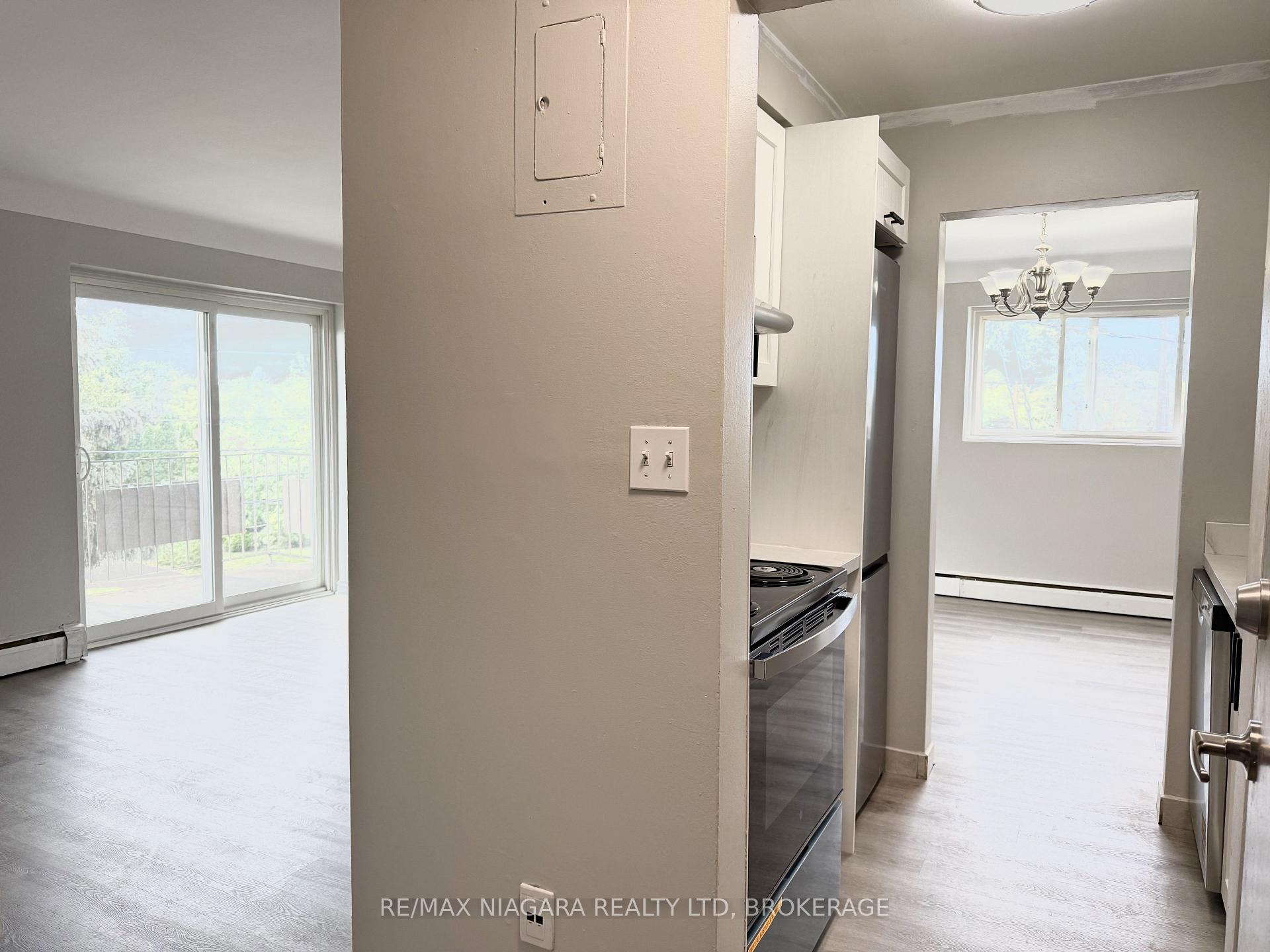 Photo 18 of Unit 4, 286 Vine Street, St. Catharines, Carlton/Bunting — HOMEH