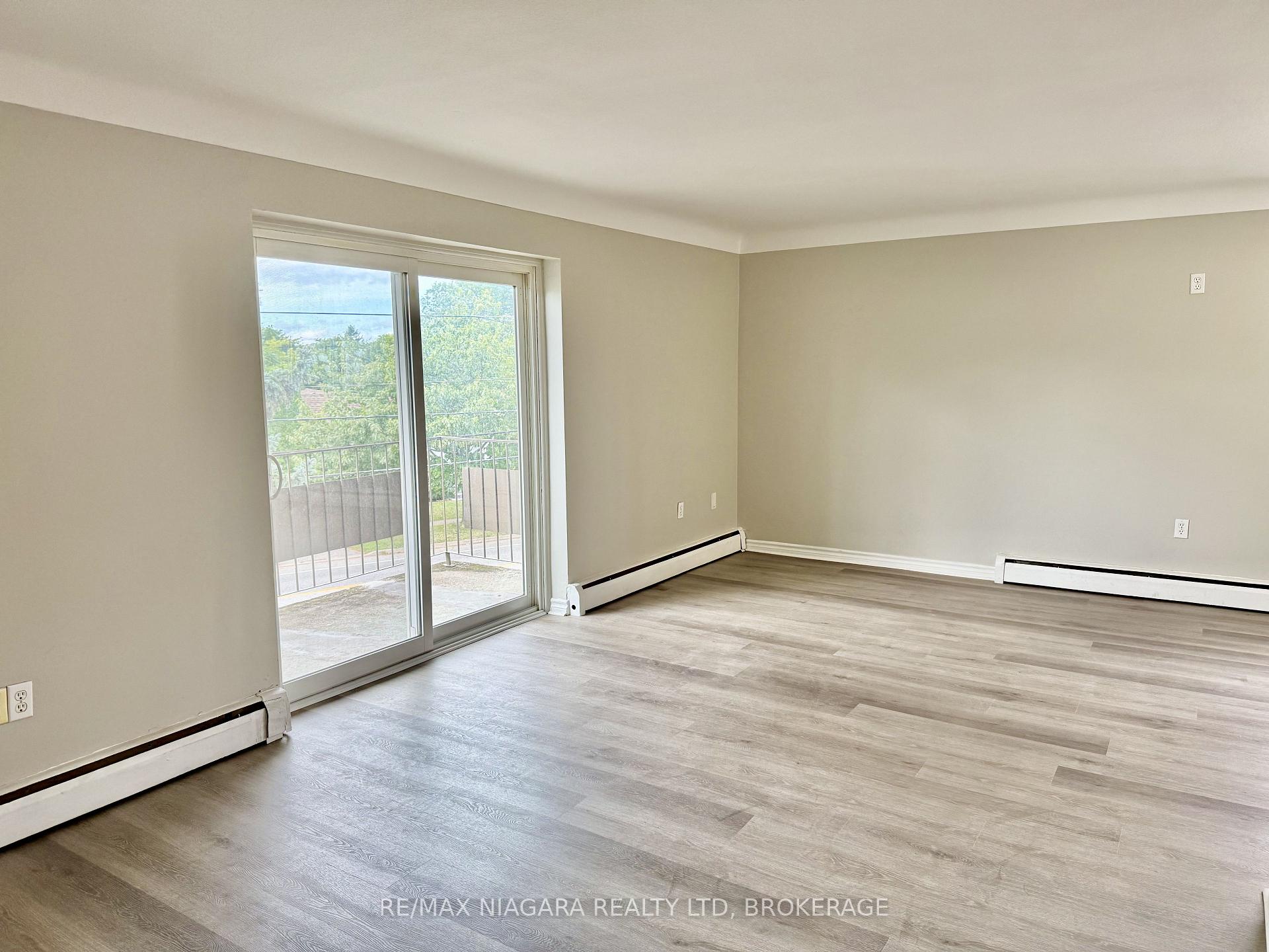 Photo 19 of Unit 4, 286 Vine Street, St. Catharines, Carlton/Bunting — HOMEH