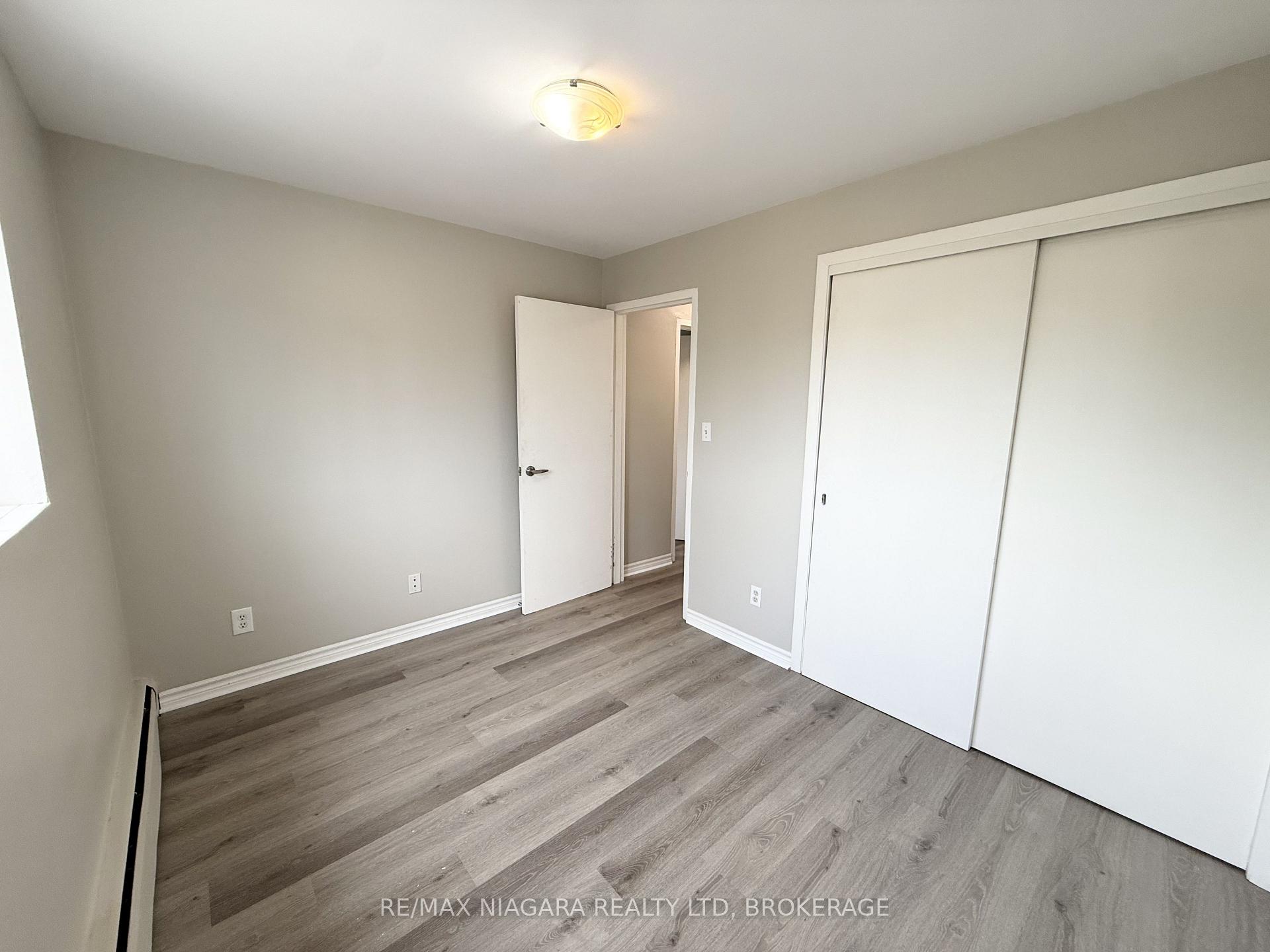 Photo 42 of Unit 4, 286 Vine Street, St. Catharines, Carlton/Bunting — HOMEH