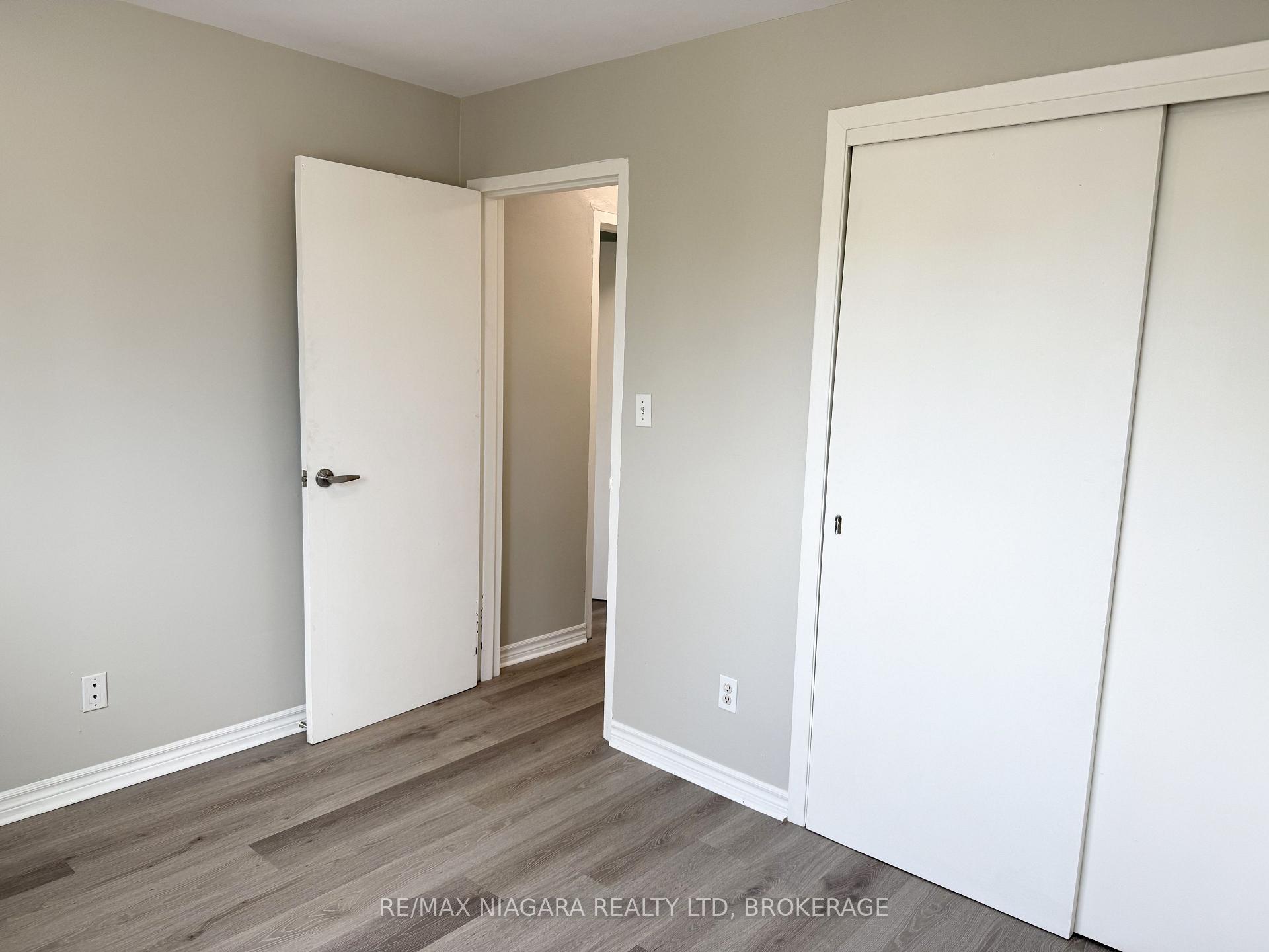 Photo 43 of Unit 4, 286 Vine Street, St. Catharines, Carlton/Bunting — HOMEH