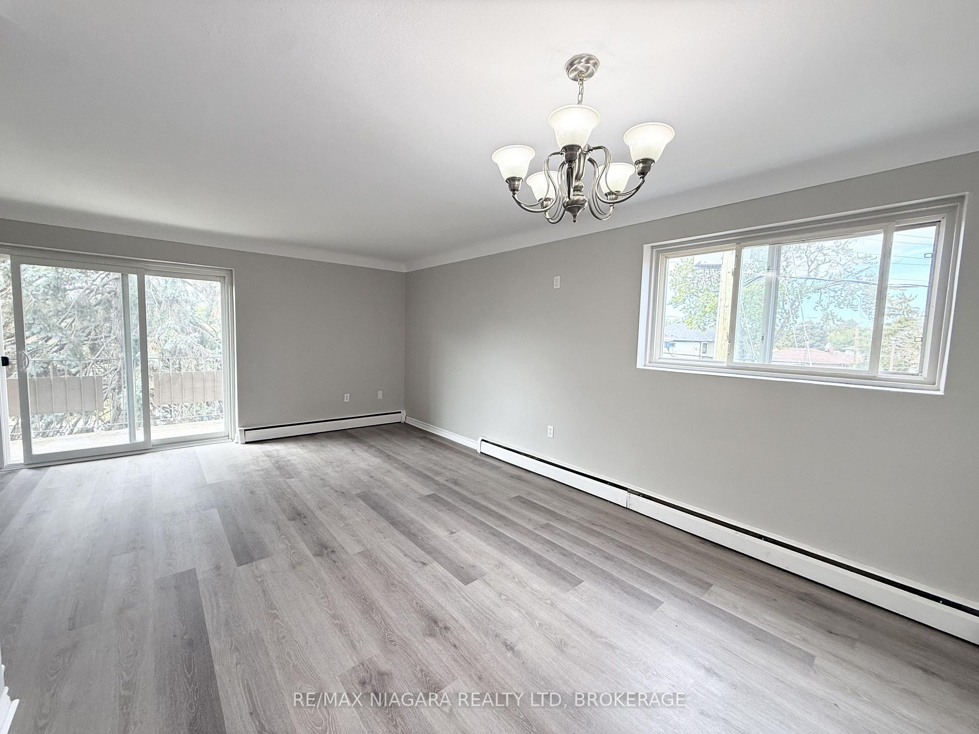 Photo 45 of Unit 4, 286 Vine Street, St. Catharines, Carlton/Bunting — HOMEH