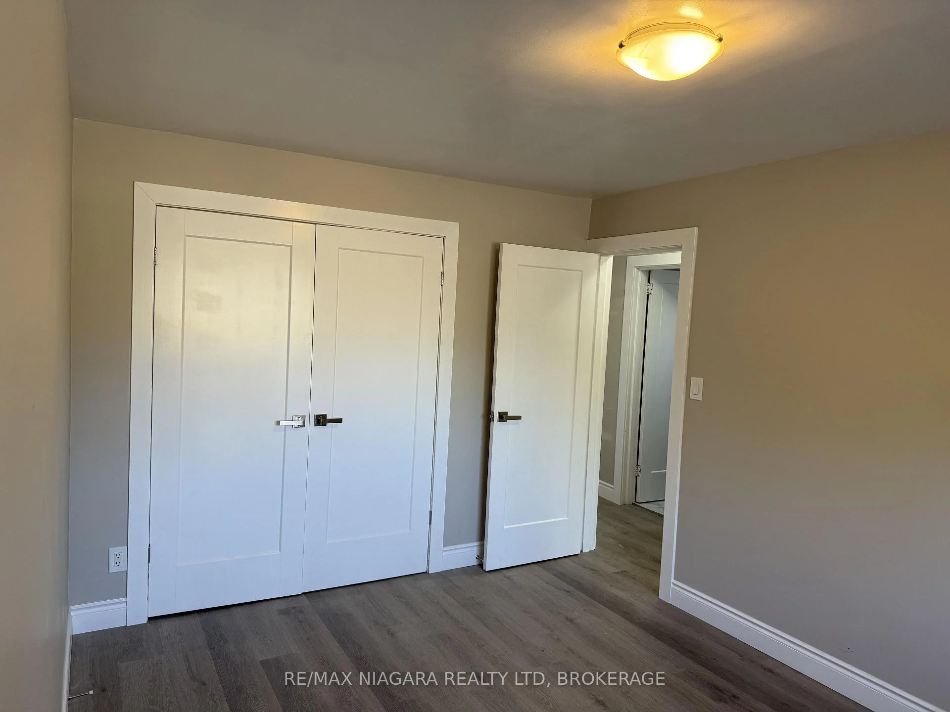 Photo 27 of Unit 4, 286 Vine Street, St. Catharines, Carlton/Bunting — HOMEH