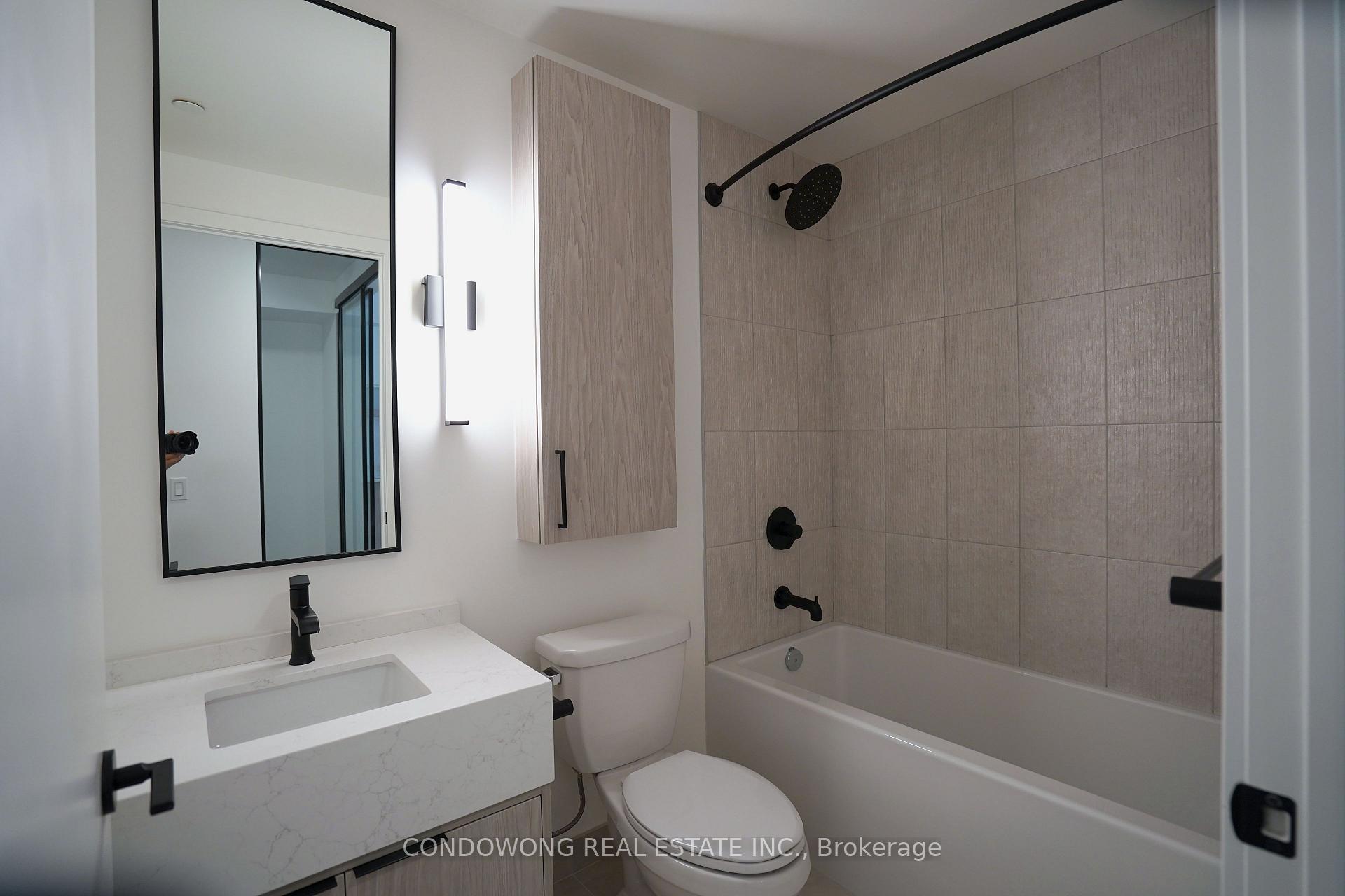 Photo 10 of Unit 502, 91 Montclair Avenue, Toronto, Forest Hill South — HOMEH
