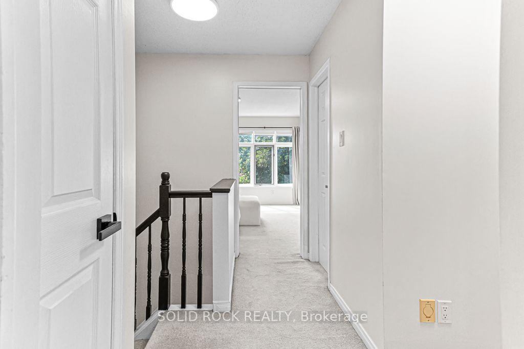 Photo 16 of 49 Longshire Circle, Ottawa, Barrhaven - Longfields — HOMEH
