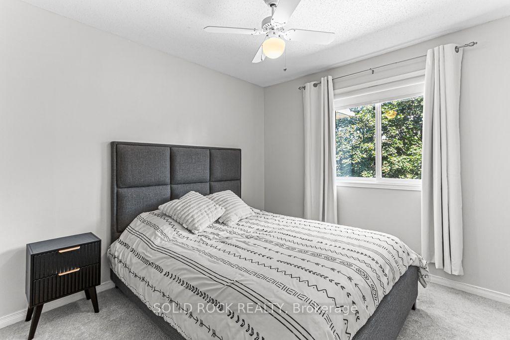 Photo 22 of 49 Longshire Circle, Ottawa, Barrhaven - Longfields — HOMEH