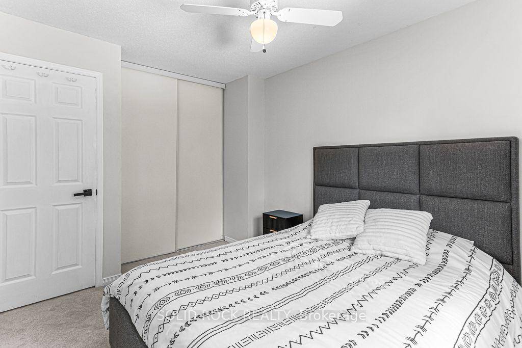 Photo 23 of 49 Longshire Circle, Ottawa, Barrhaven - Longfields — HOMEH