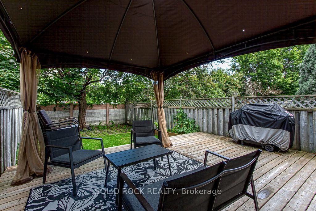 Photo 30 of 49 Longshire Circle, Ottawa, Barrhaven - Longfields — HOMEH