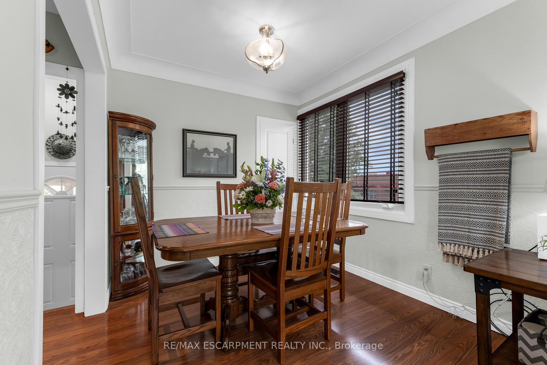 Photo 10 of 1065 Woodburn Road, Hamilton, Woodburn — HOMEH