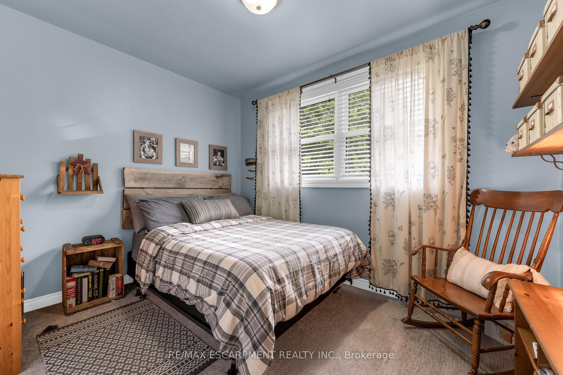 Photo 19 of 1065 Woodburn Road, Hamilton, Woodburn — HOMEH