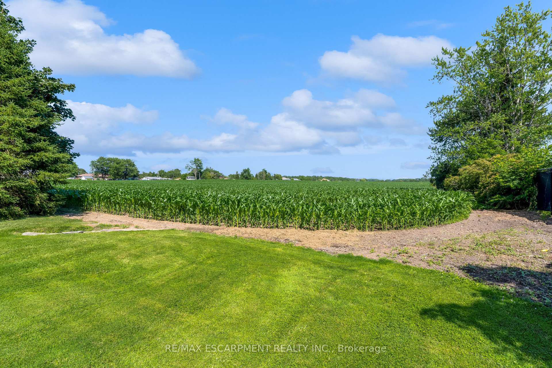 Photo 42 of 1065 Woodburn Road, Hamilton, Woodburn — HOMEH
