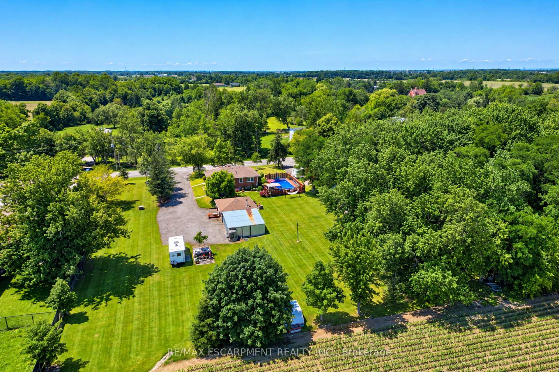 Photo 43 of 1065 Woodburn Road, Hamilton, Woodburn — HOMEH
