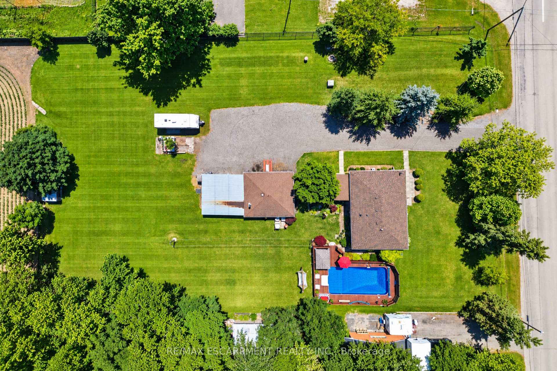 Photo 44 of 1065 Woodburn Road, Hamilton, Woodburn — HOMEH