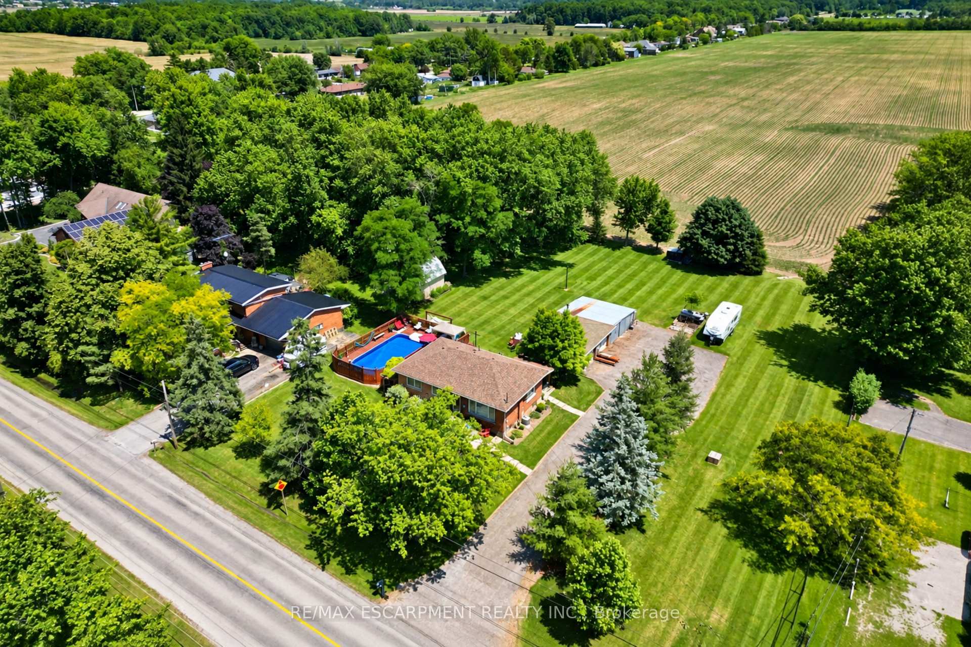 Photo 47 of 1065 Woodburn Road, Hamilton, Woodburn — HOMEH