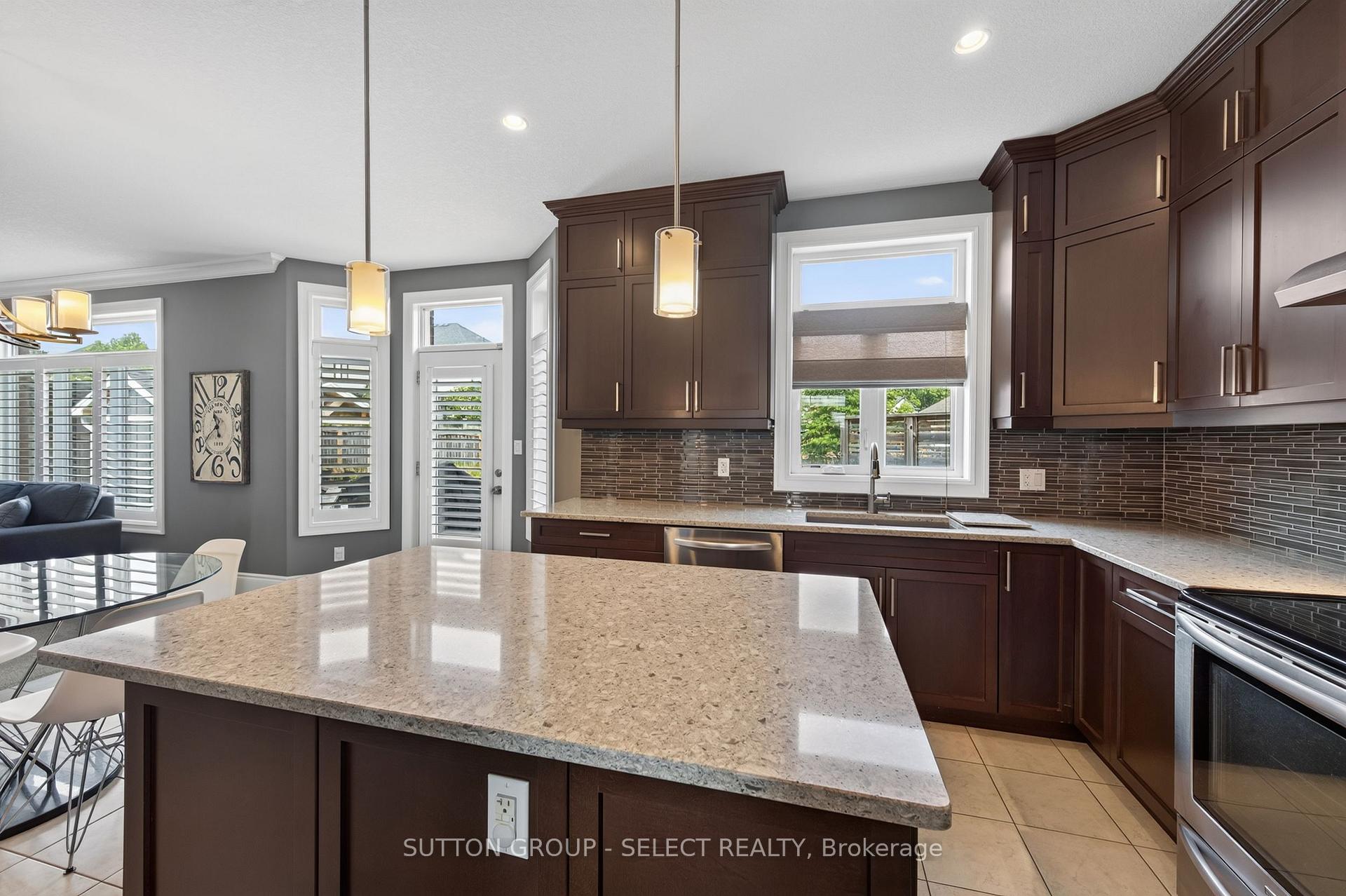 Photo 11 of 68 Blue Heron Drive, Middlesex Centre, Ilderton — HOMEH