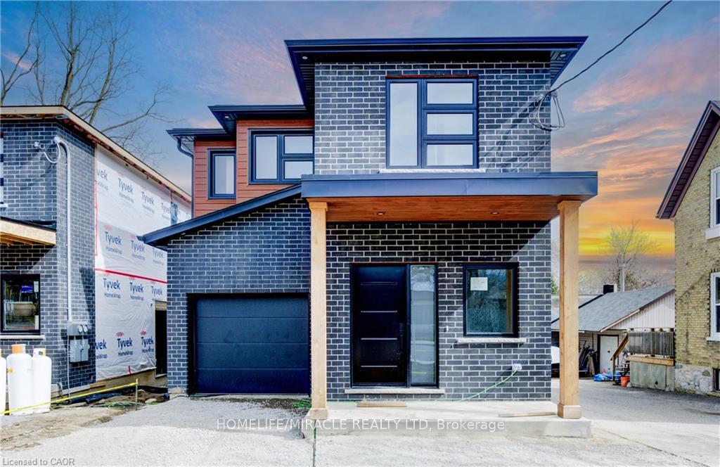 Photo 1 of Unit 2-Lower, 160 Weber Street W, Kitchener, Mount Hope Huron Park — HOMEH