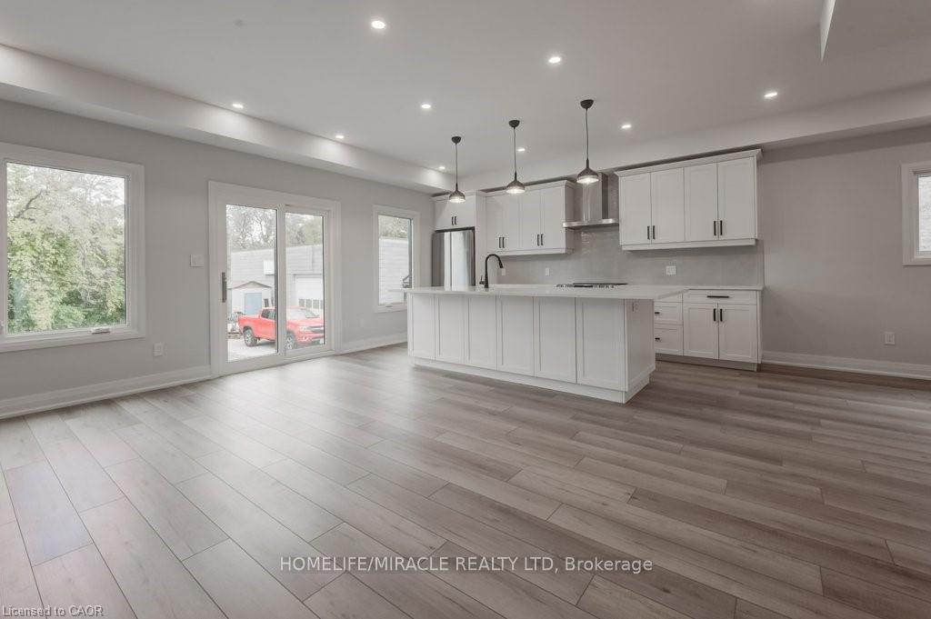 Photo 15 of Unit 2-Lower, 160 Weber Street W, Kitchener, Mount Hope Huron Park — HOMEH