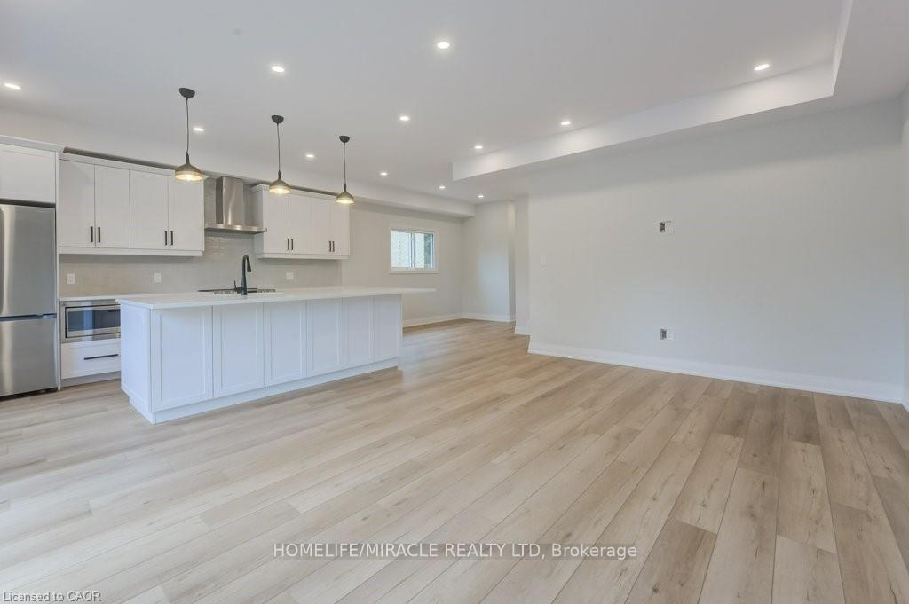 Photo 17 of Unit 2-Lower, 160 Weber Street W, Kitchener, Mount Hope Huron Park — HOMEH