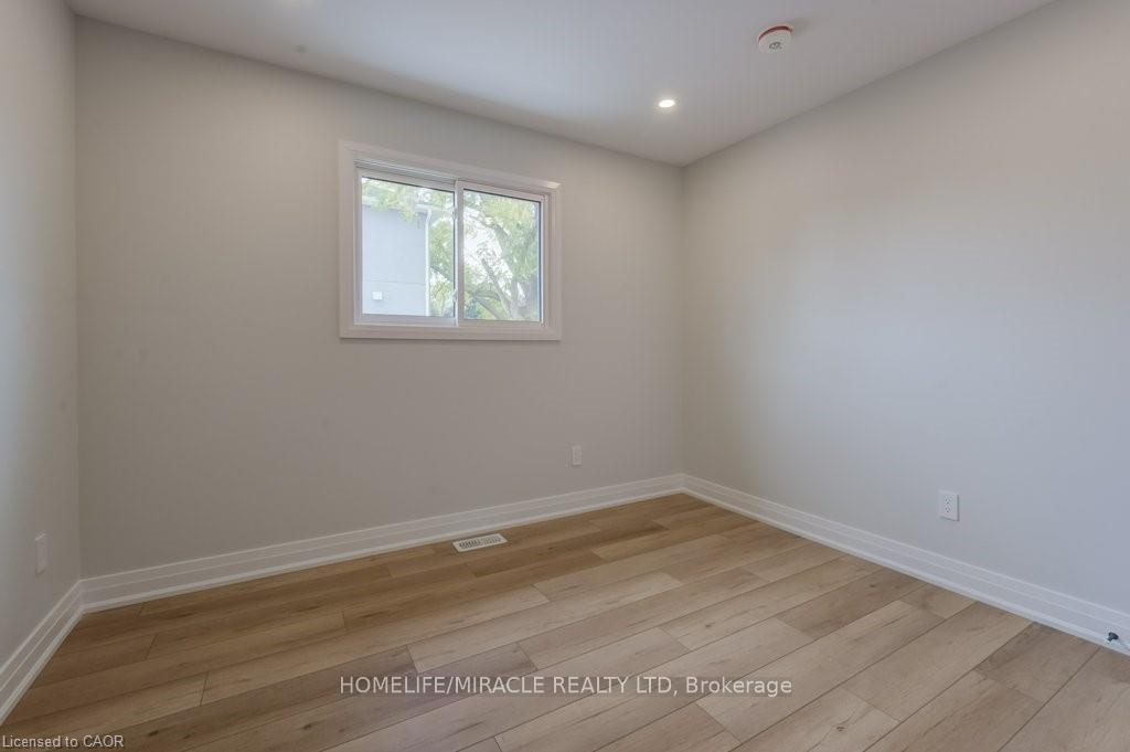 Photo 21 of Unit 2-Lower, 160 Weber Street W, Kitchener, Mount Hope Huron Park — HOMEH