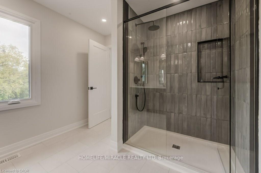 Photo 27 of Unit 2-Lower, 160 Weber Street W, Kitchener, Mount Hope Huron Park — HOMEH