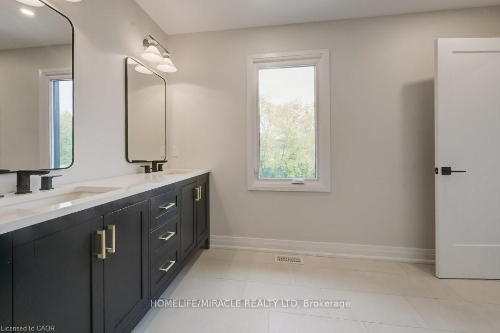Photo 29 of Unit 2-Lower, 160 Weber Street W, Kitchener, Mount Hope Huron Park — HOMEH